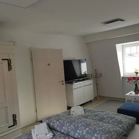 Guest house Apartuum 3*