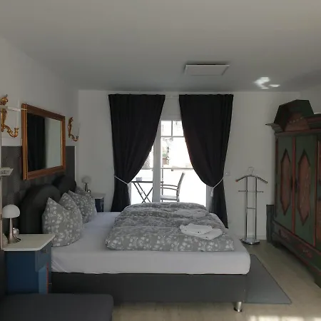 Guest house Apartuum 3*